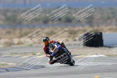 media/Oct-05-2025-CVMA (Sun) [[beeef4f201]]/Race 5-Amateur Supersport Open (Holeshot)/